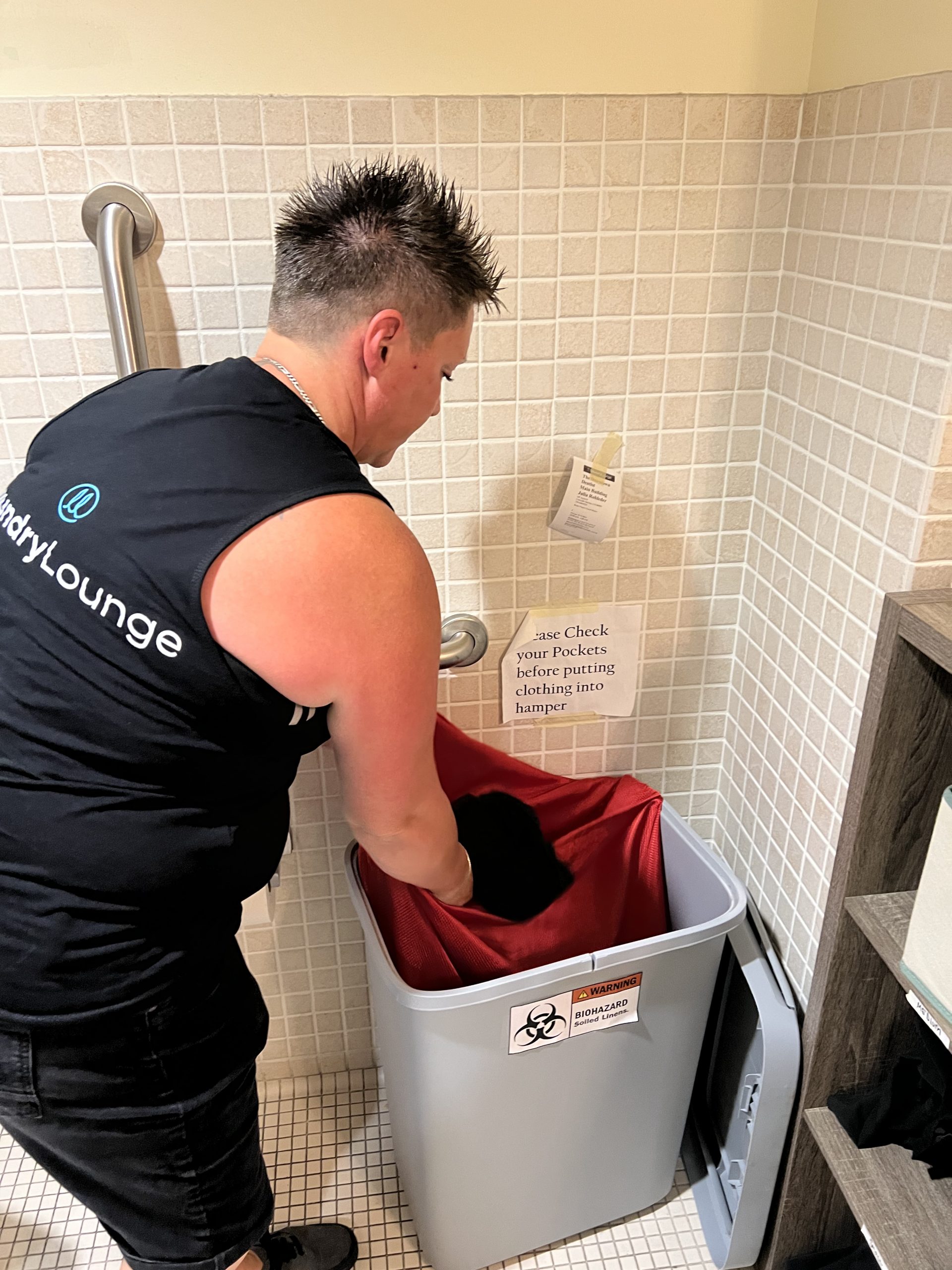 Vacation rental laundry pickup and delivery service in Colorado Springs