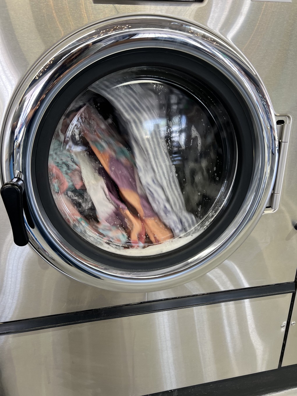 Schedule Laundry Lounge pickup and delivery online