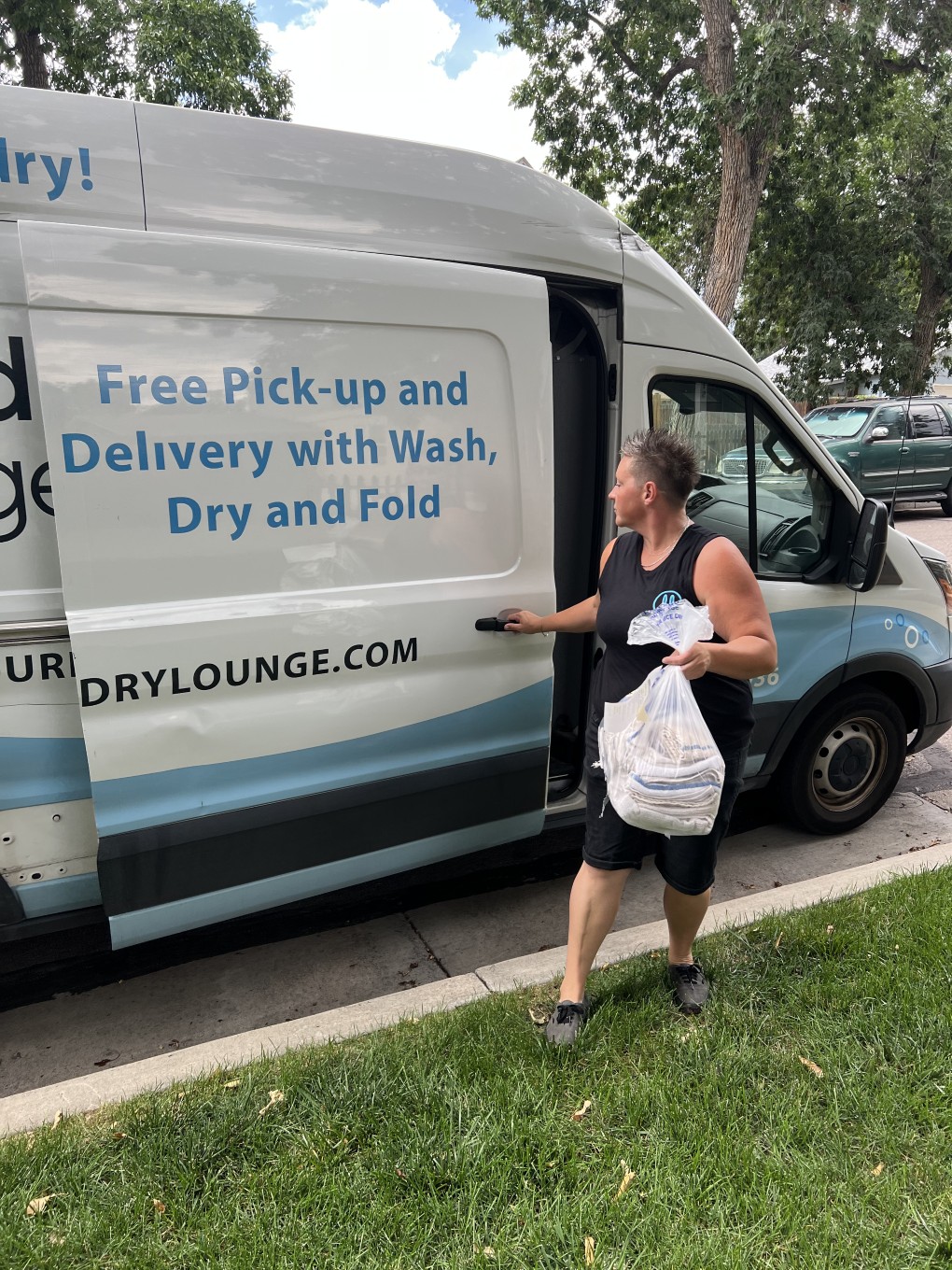 Laundry Lounge at 3359 N Academy Blvd Colorado Springs