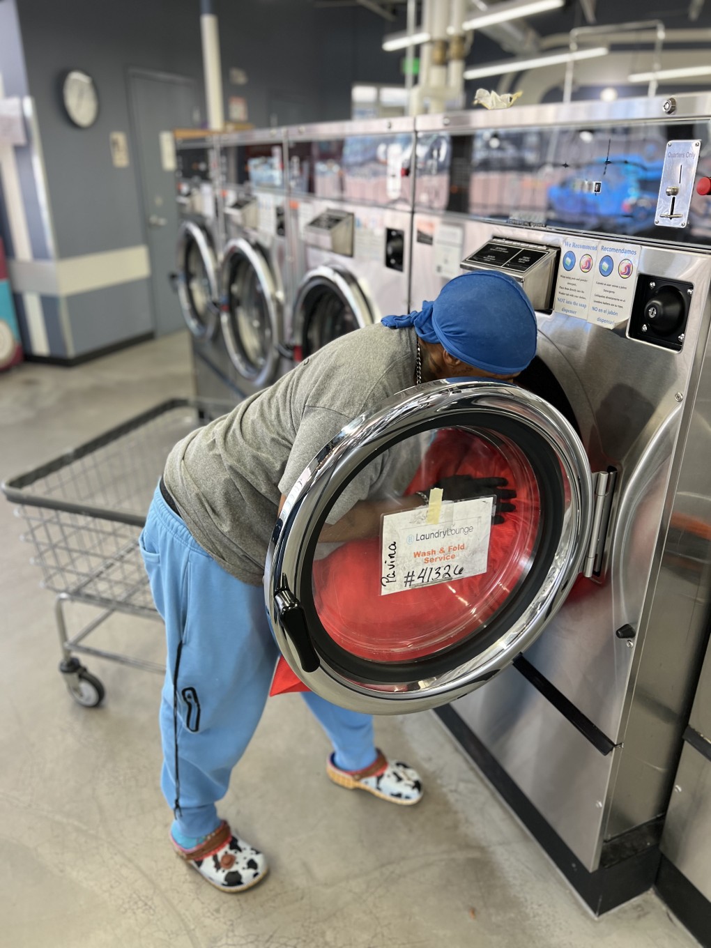 Linen and uniform laundry pickup and delivery service in Colorado Springs