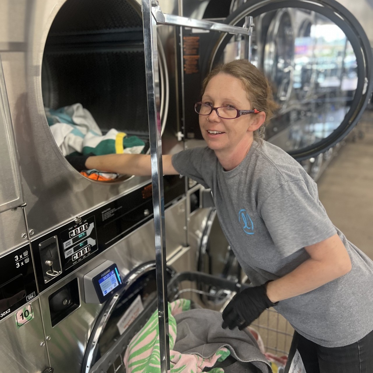 Drop off wash and fold laundry service at Hancock Plaza in Colorado Springs